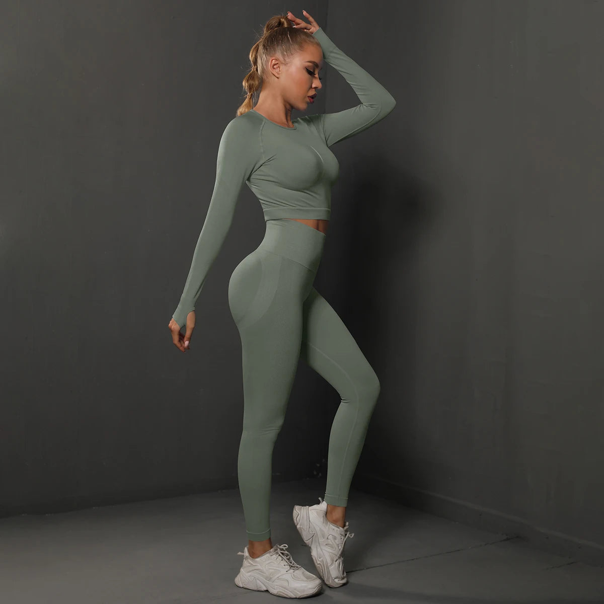 No. 4 Matching Set, Long Sleeve, Compressive, Cropped Training Shirt With Lifting Legging