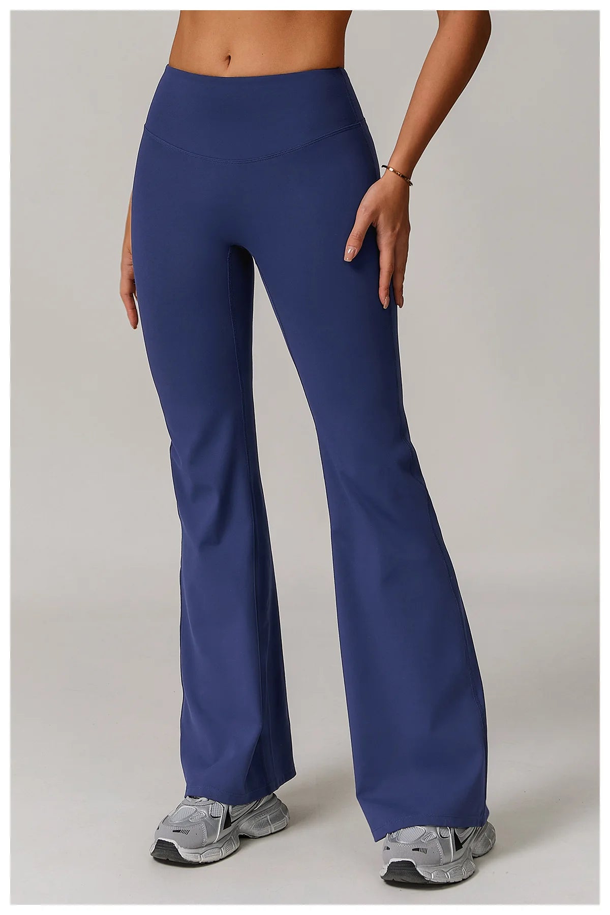 No. 7 Legging, Vintage Bell Flare, Mid Rise Waist, No Front Seam, Ultra Flattering
