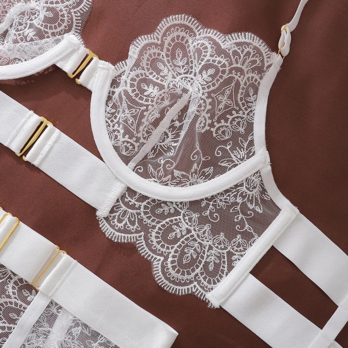 No. 1 Lingerie Set, 4 PC French Lace Scallop Bra, Thong, Garters With Belt