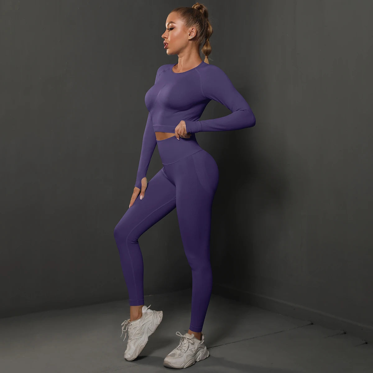 No. 4 Matching Set, Long Sleeve, Compressive, Cropped Training Shirt With Lifting Legging