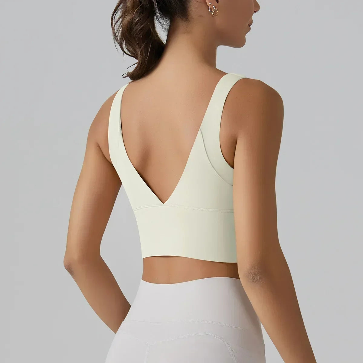 No. 4 Tank Top, Seamless, Compressive, Plunge V Back, Cropped, Running, Training