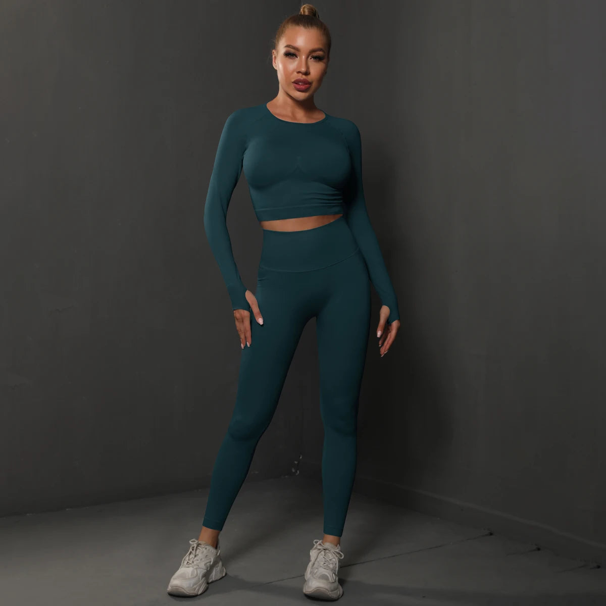 No. 4 Matching Set, Long Sleeve, Compressive, Cropped Training Shirt With Lifting Legging