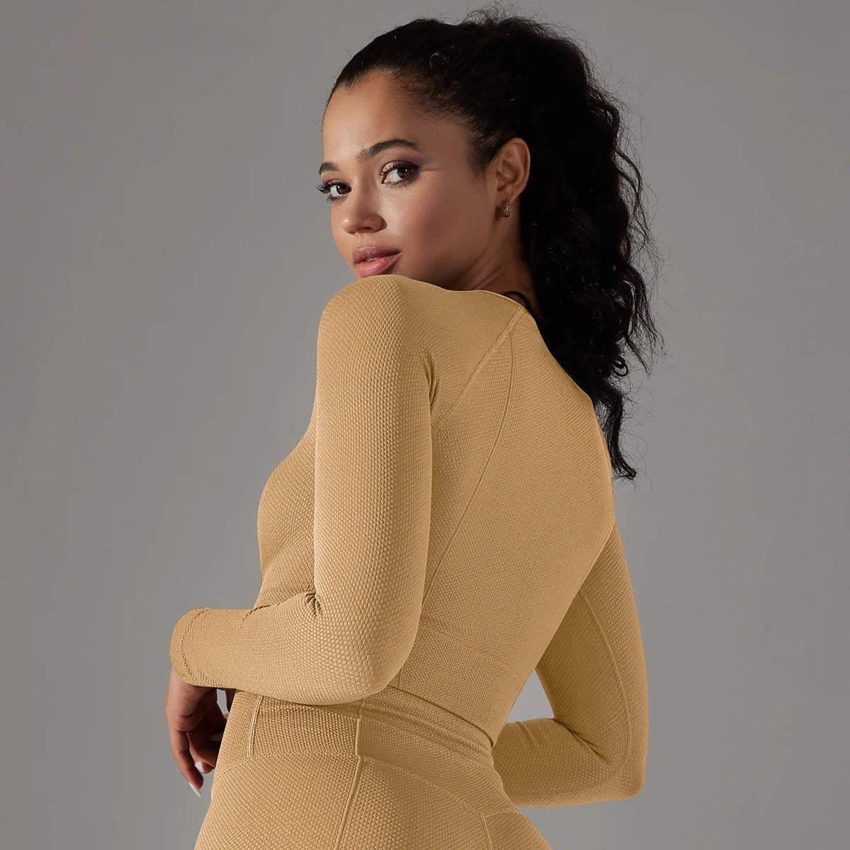 No. 2 Matching Set, Long Sleeve Scoop Neck Compressive Crop Top, With Training Legging