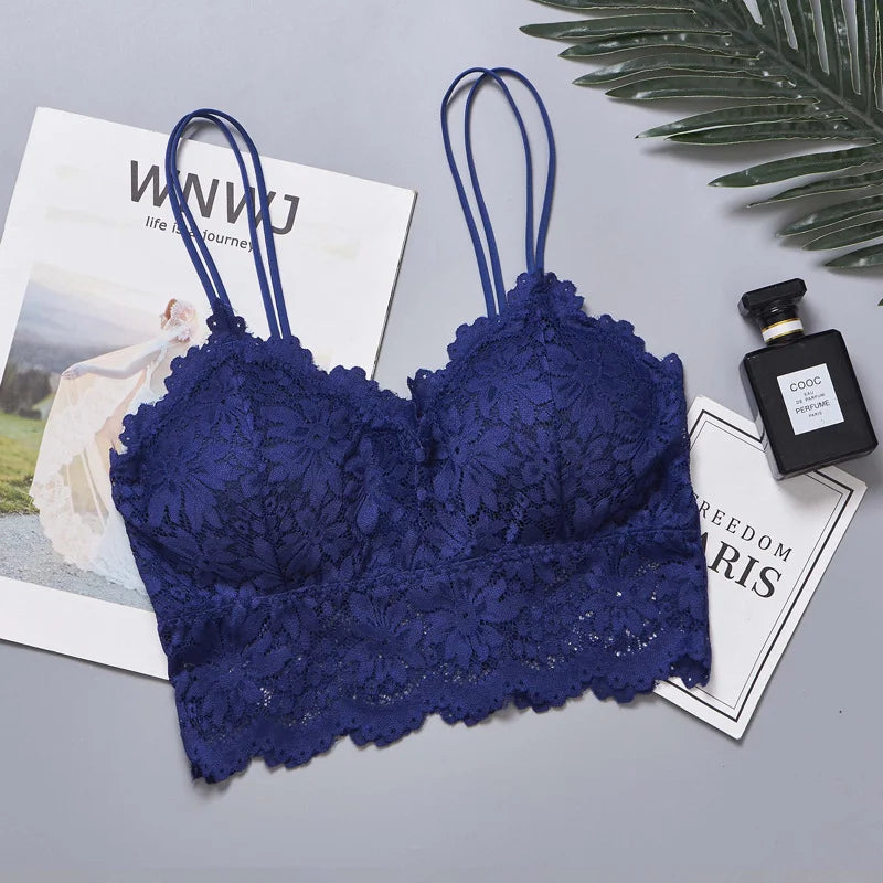 No. 1 Lingerie Bra, French Lace Camisole, Scalloped Detailing, Sweetheart Neckline, Cropped Length