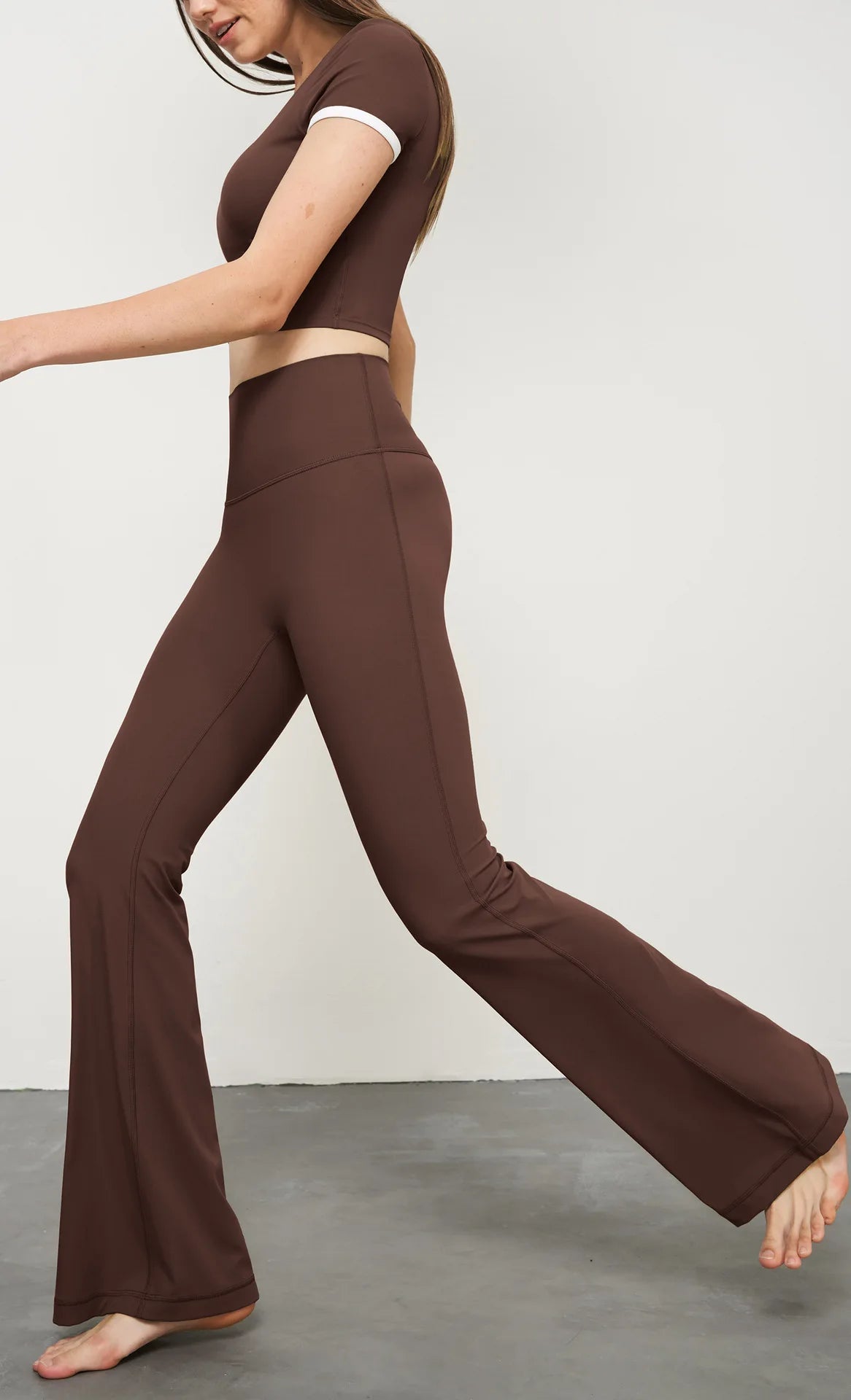 No. 2 Legging, Favorite Flare, Ultra High-Waist, Seamless, 4 Way Stretch, Essential Wear