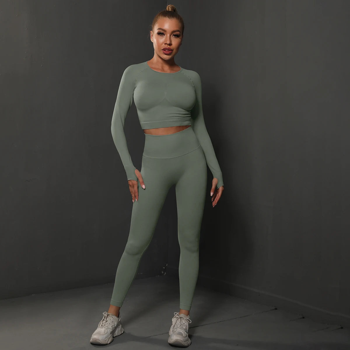 No. 4 Matching Set, Long Sleeve, Compressive, Cropped Training Shirt With Lifting Legging