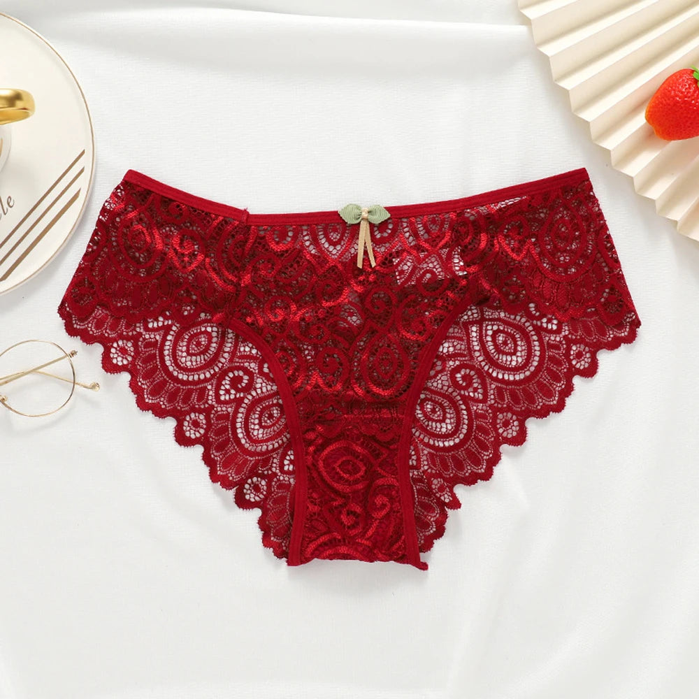 No. 5 Lingerie Panty, Low Rise, Lace, French Cut Rear With Key Hole and Scalloped Detailing