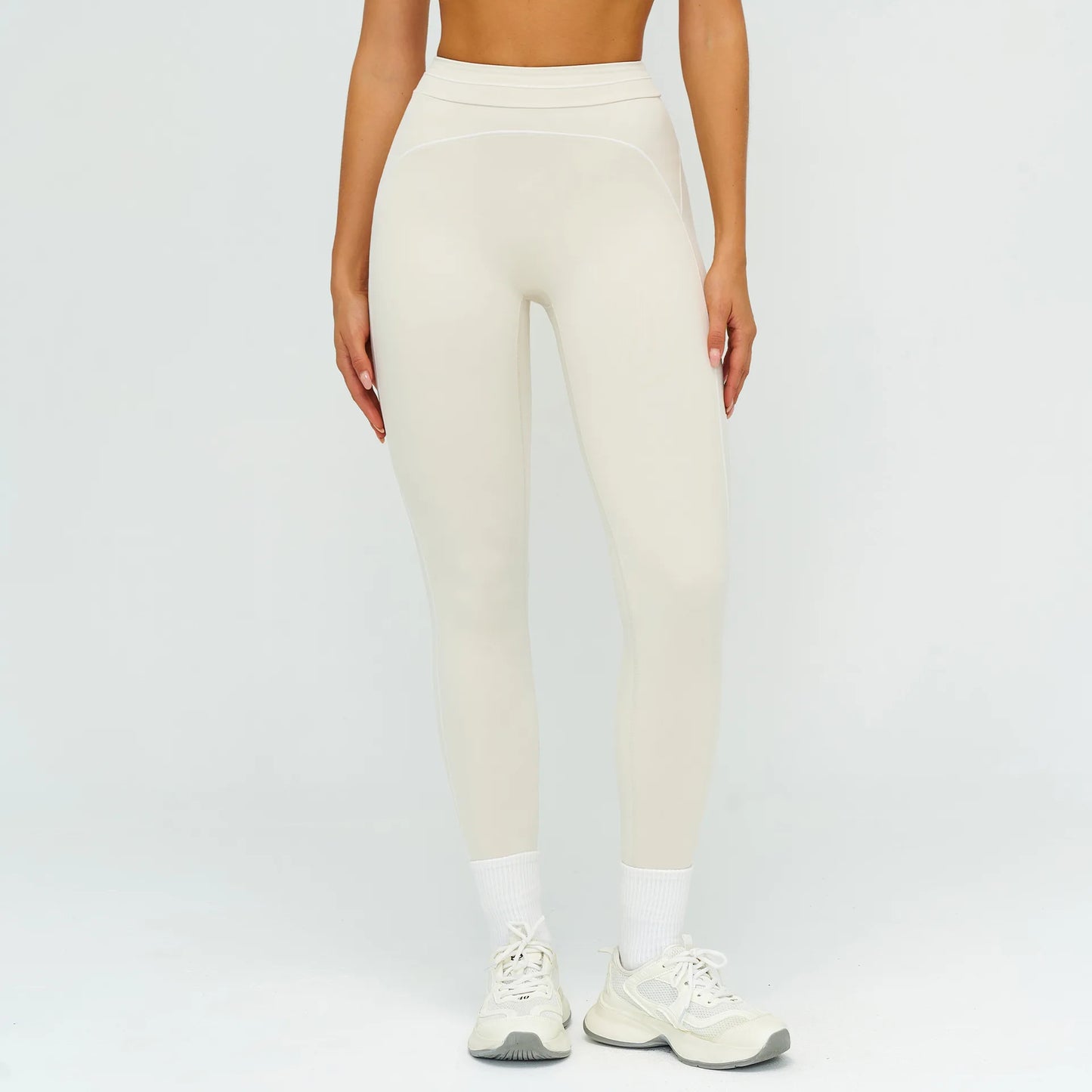 No. 6 Legging, Heart Throb Piping, Statement Comfort Waistband, No Front Seam, Butter Soft
